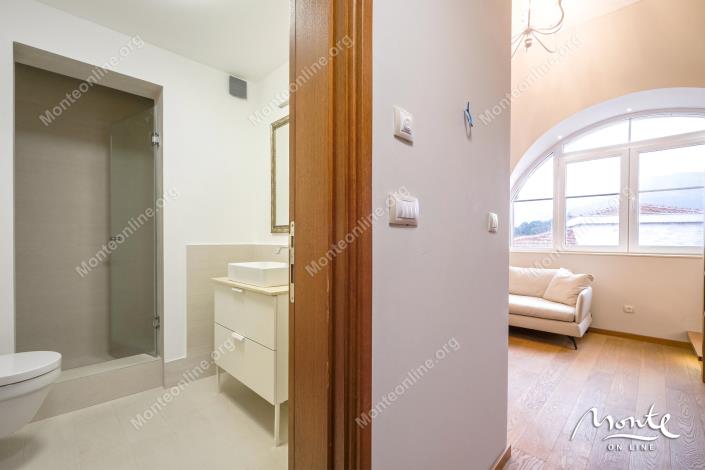 Image No.13-Penthouse de 1 chambre à vendre à Tivat