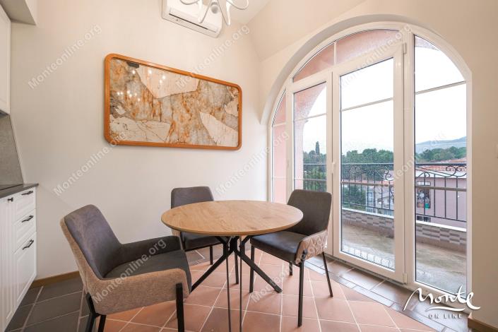 Image No.10-Penthouse de 1 chambre à vendre à Tivat