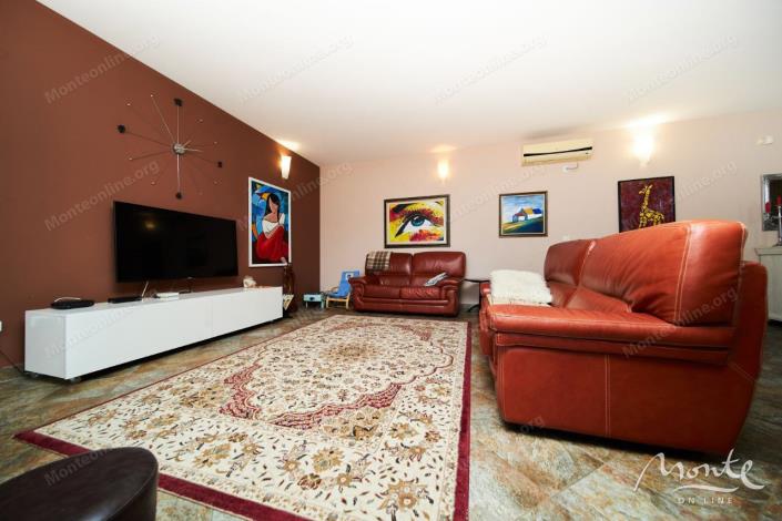 Image No.4-4 Bed Villa for sale