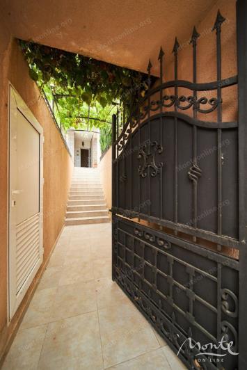 Image No.29-4 Bed Villa for sale