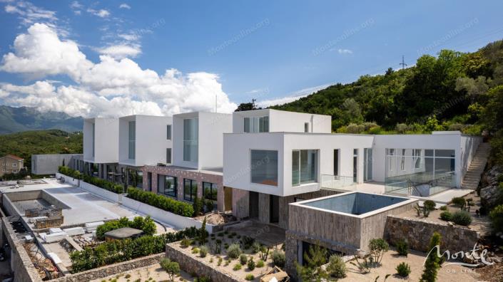 Image No.5-5 Bed Villa for sale