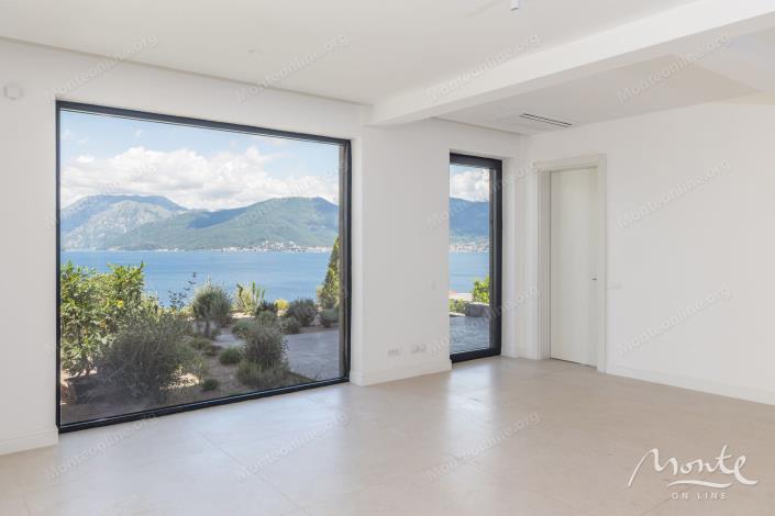 Image No.15-5 Bed Villa for sale