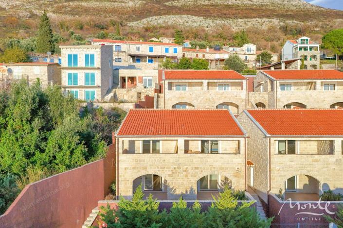 Image No.2-Appartement de 1 chambre à vendre à Sveti Stefan