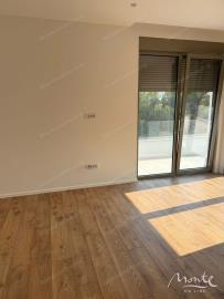 novye-apartamenty-s-2-spalnyami-premium-klassa-v-tivate_06