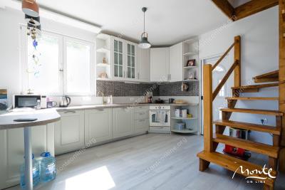 novyj-dom-u-morya-s-sadom-i-vidom-na-zaliv-v-baoshichi-herczeg-novi_12