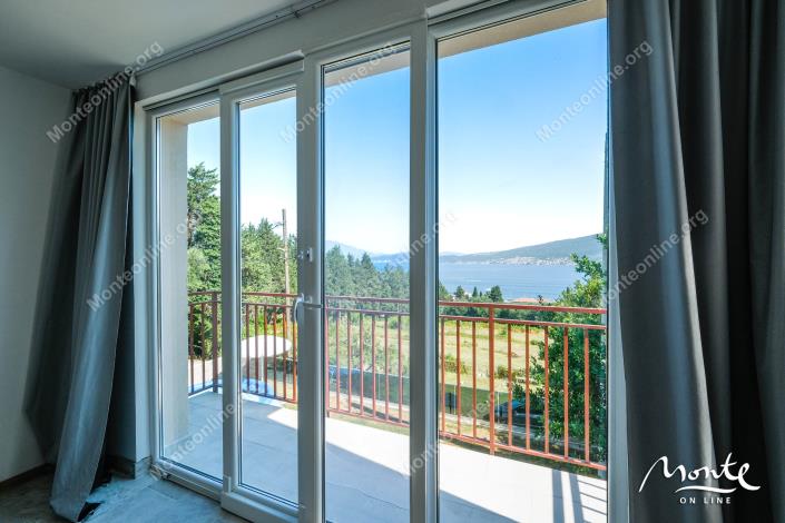 Image No.21-3 Bed House for sale