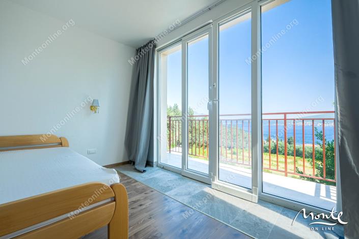 Image No.22-3 Bed House for sale