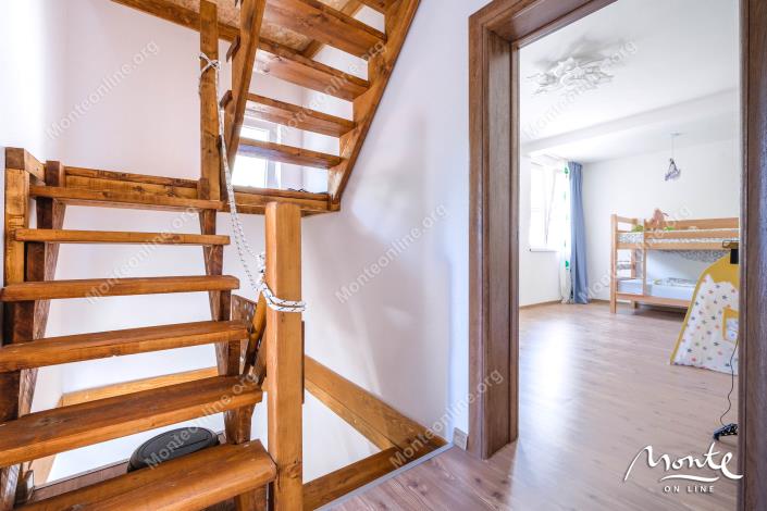 Image No.29-3 Bed House for sale