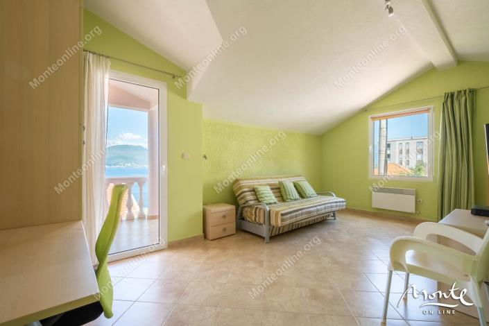 Image No.22-3 Bed House for sale