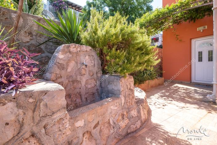 Image No.41-3 Bed House for sale