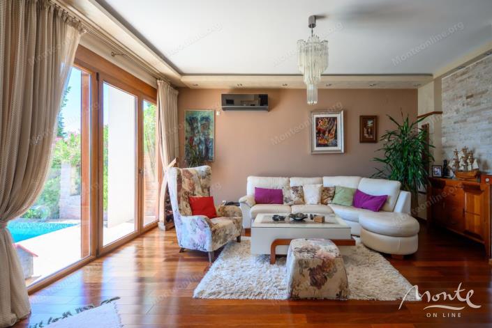 Image No.7-3 Bed House for sale