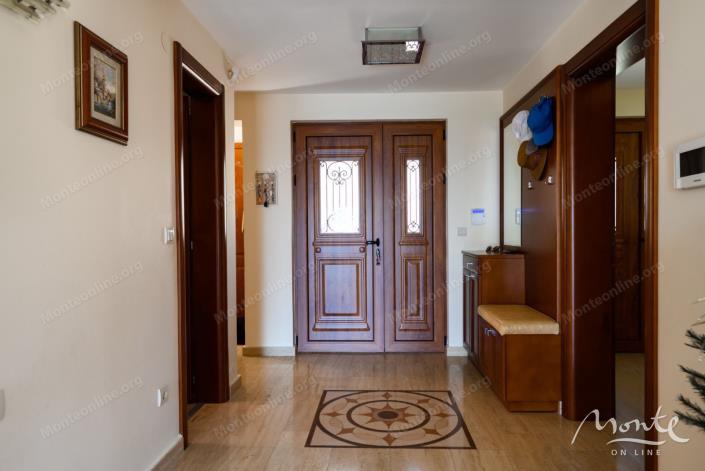Image No.28-3 Bed House for sale