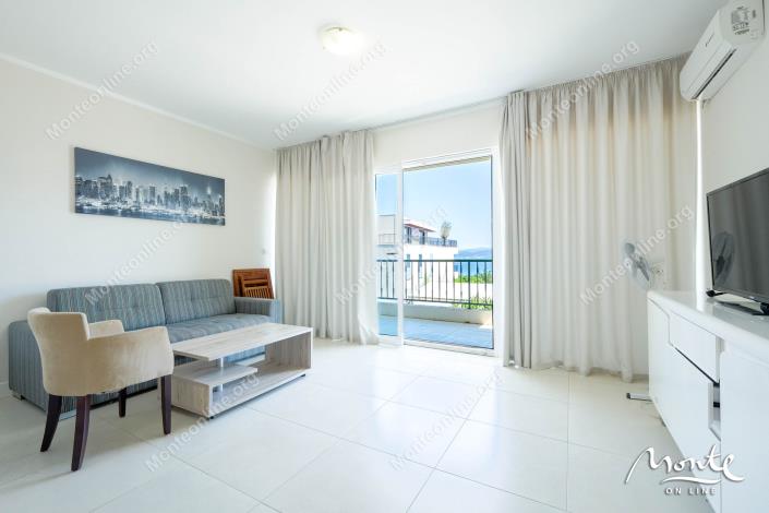 Image No.8-1 Bed Flat for sale