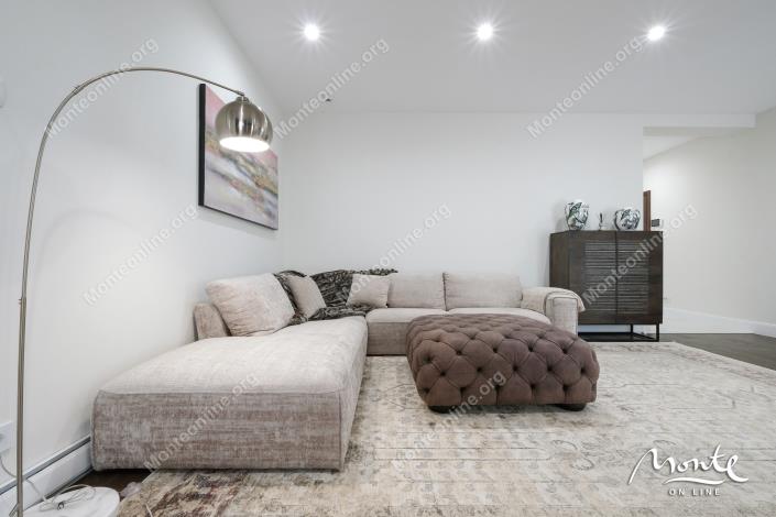 Image No.11-3 Bed Flat for sale