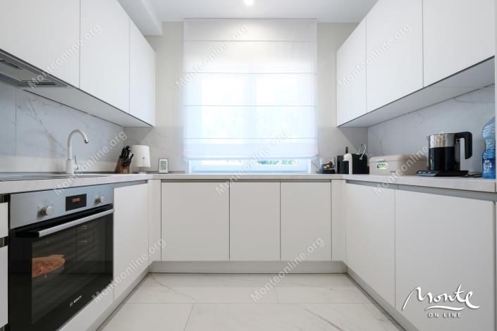 Image No.18-3 Bed Flat for sale