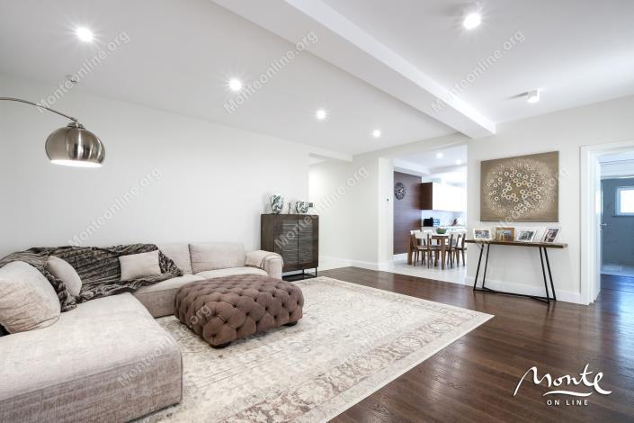 Image No.21-3 Bed Flat for sale