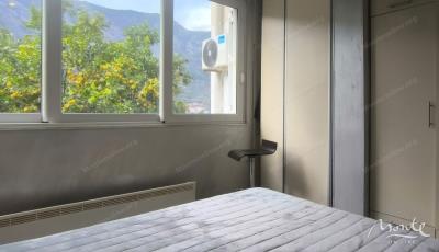 kvartira-s-2-spalnyami-na-pervoj-linii-v-dobrote_07