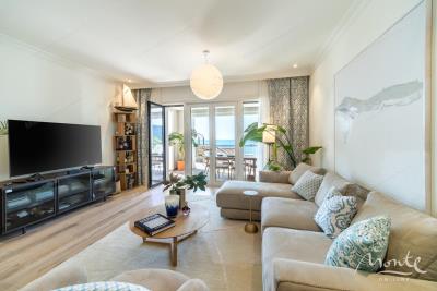 dizajnerskaya-2-spalnaya-kvartira-s-vidom-na-more-v-marina-village-lustica-bay_09