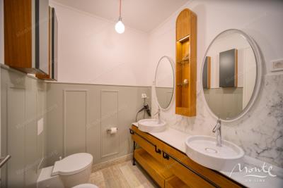 kvartira-s-2-spalnyami-vidom-na-more-i-sadom-v-marina-village-lustica-bay_14