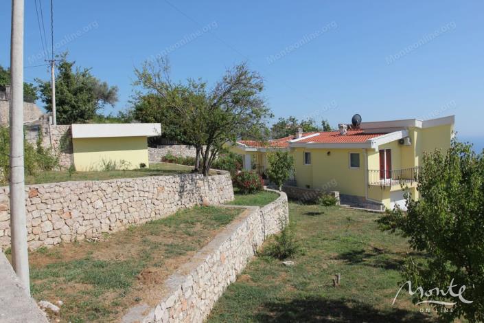 Image No.7-Maison de 5 chambres à vendre à Dobre Vode