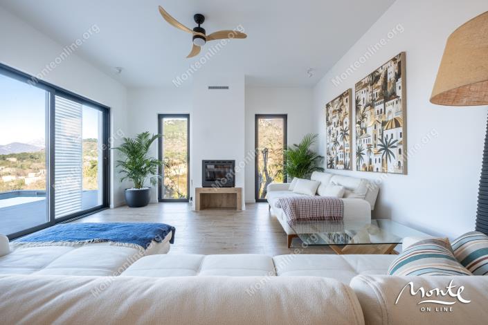 Image No.4-3 Bed Villa for sale