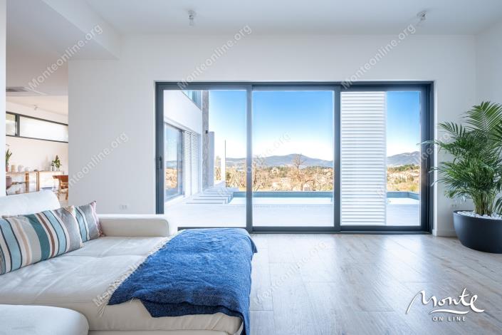 Image No.7-3 Bed Villa for sale