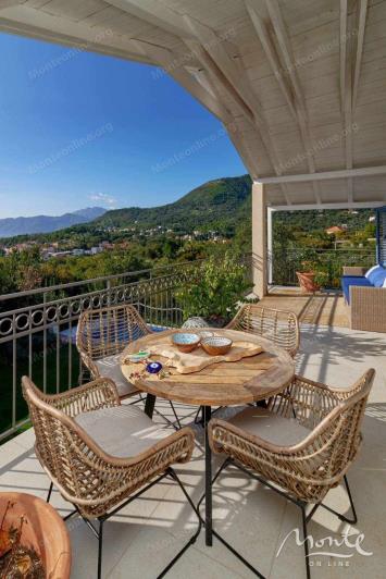 Image No.7-Villa de 2 chambres à vendre à Tivat