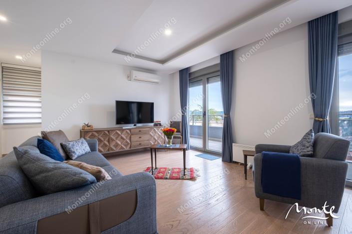 Image No.2-Appartement de 2 chambres à vendre à Tivat