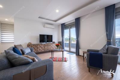 prostornaya-kvartira-s-2-spalnyami-panoramnym-vidom-na-more-i-bolshoj-terrasoj-v-tivate_02