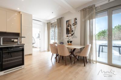 novyj-apartament-s-2-spalnyami-i-prostornoj-terrasoj-v-rajone-mrchevacz-tivat_06