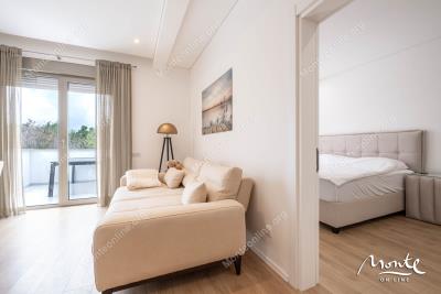 novyj-apartament-s-2-spalnyami-i-prostornoj-terrasoj-v-rajone-mrchevacz-tivat_14