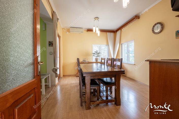 Image No.4-Appartement de 2 chambres à vendre à Herceg Novi