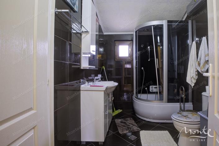 Image No.30-Maison de 3 chambres à vendre à Bijela