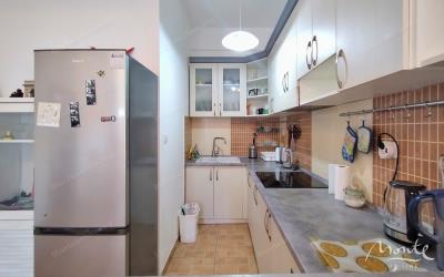 kvartira-s-1-spalnej-v-klubnom-dome-s-bassejnom-v-budve_09