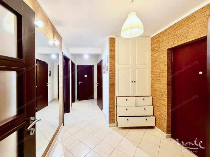 Image No.12-3 Bed Flat for sale