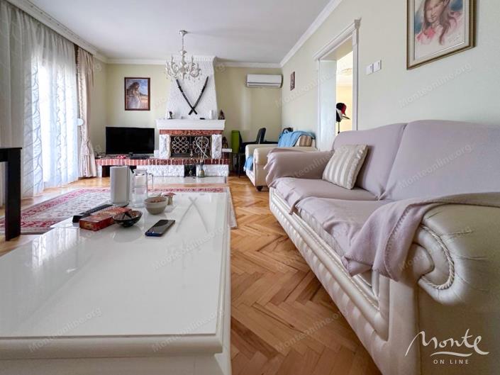 Image No.3-Maison de 5 chambres à vendre à Bar