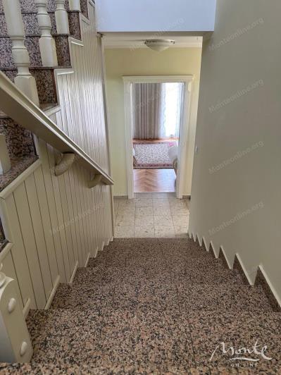 Image No.6-Maison de 5 chambres à vendre à Bar