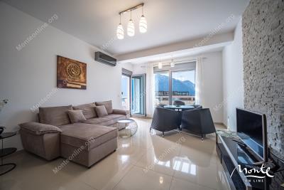 kvartira-s-1-spalnej-v-dobrote-s-vidom-na-more-i-prostornoj-terrasoj_03