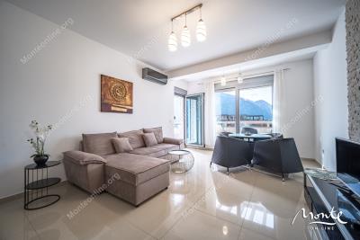 kvartira-s-1-spalnej-v-dobrote-s-vidom-na-more-i-prostornoj-terrasoj_05