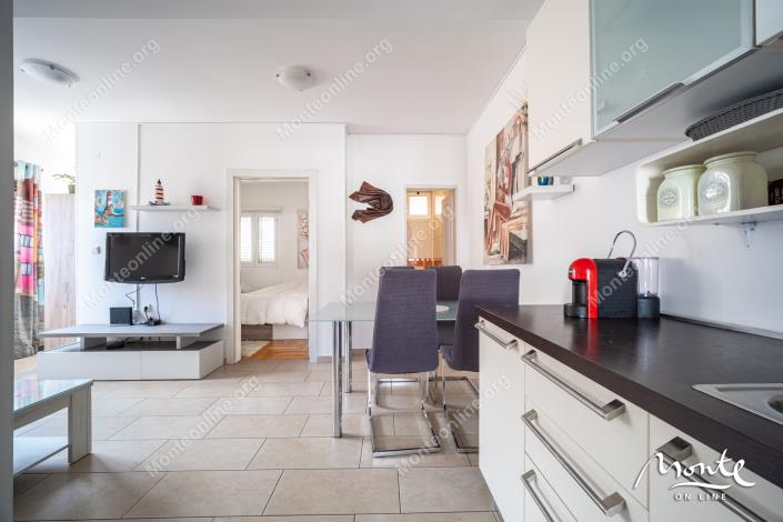 Image No.8-Appartement de 2 chambres à vendre à Donja Lastva