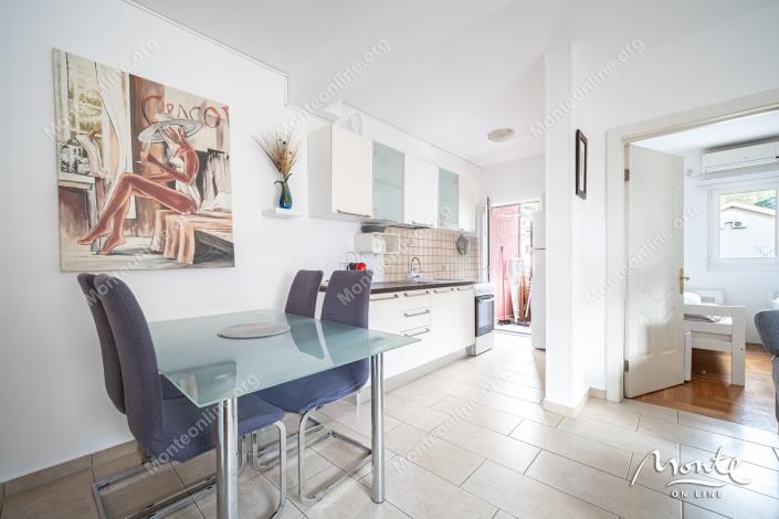 Image No.12-Appartement de 2 chambres à vendre à Donja Lastva