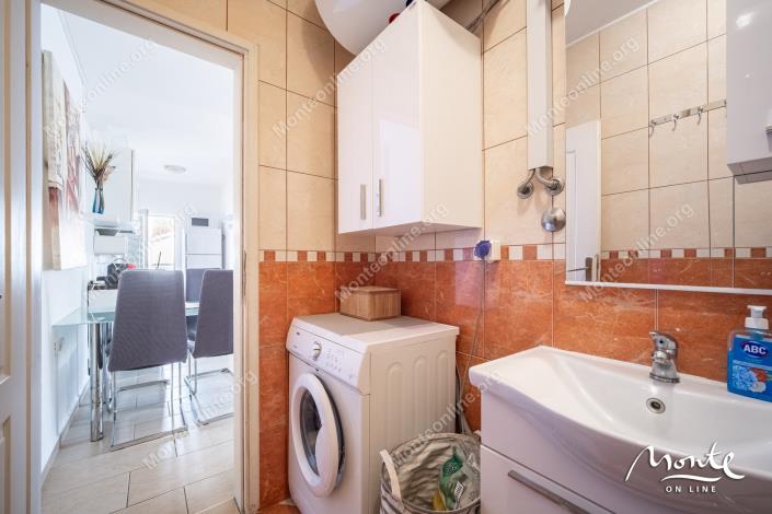 Image No.16-Appartement de 2 chambres à vendre à Donja Lastva