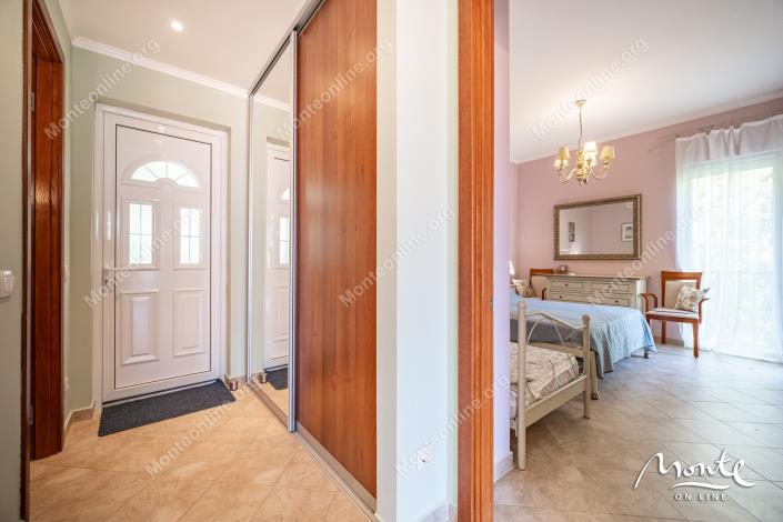 Image No.19-1 Bed Apartment for sale