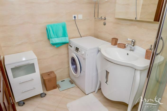 Image No.8-1 Bed Flat for sale