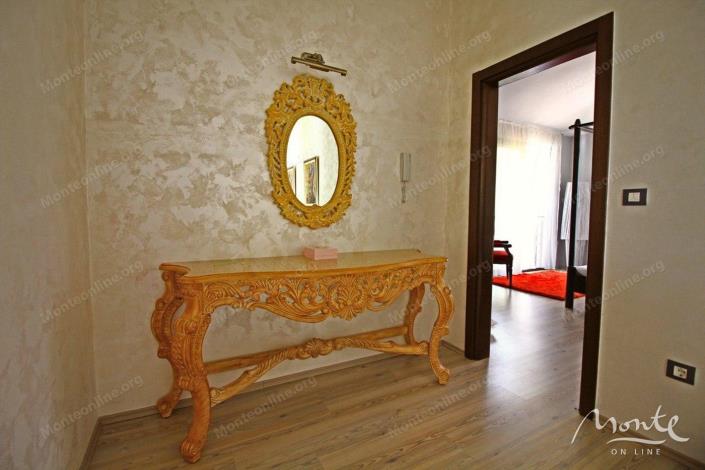 Image No.11-3 Bed House for sale