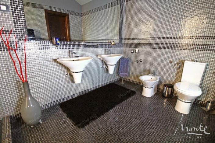 Image No.23-3 Bed House for sale