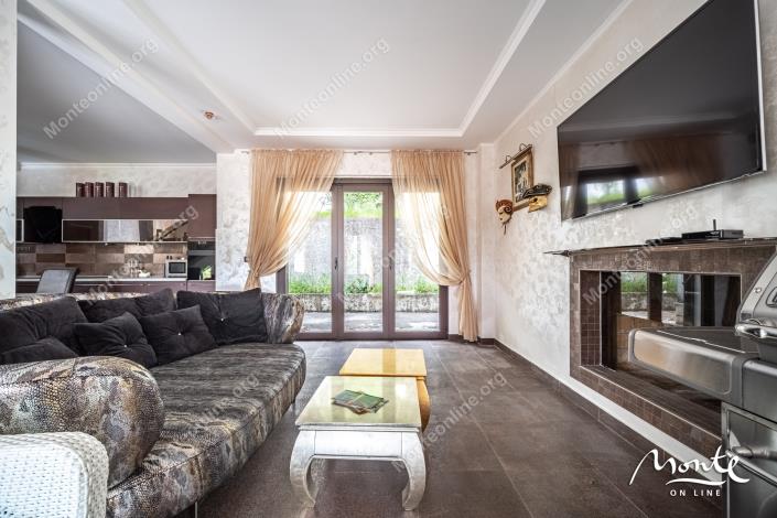 Image No.2-3 Bed House for sale