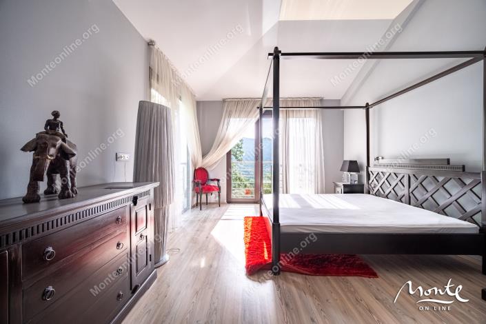 Image No.20-3 Bed House for sale