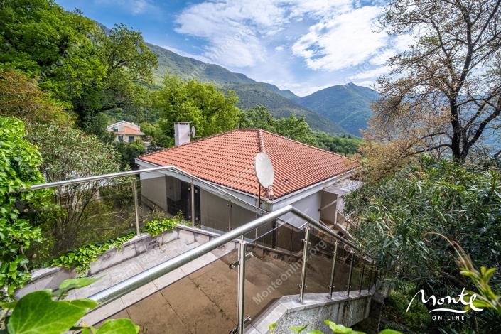 Image No.38-3 Bed House for sale