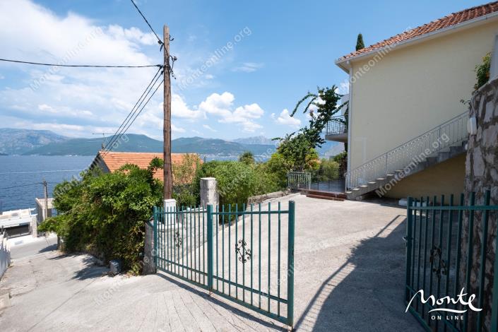 Image No.6-3 Bed House for sale